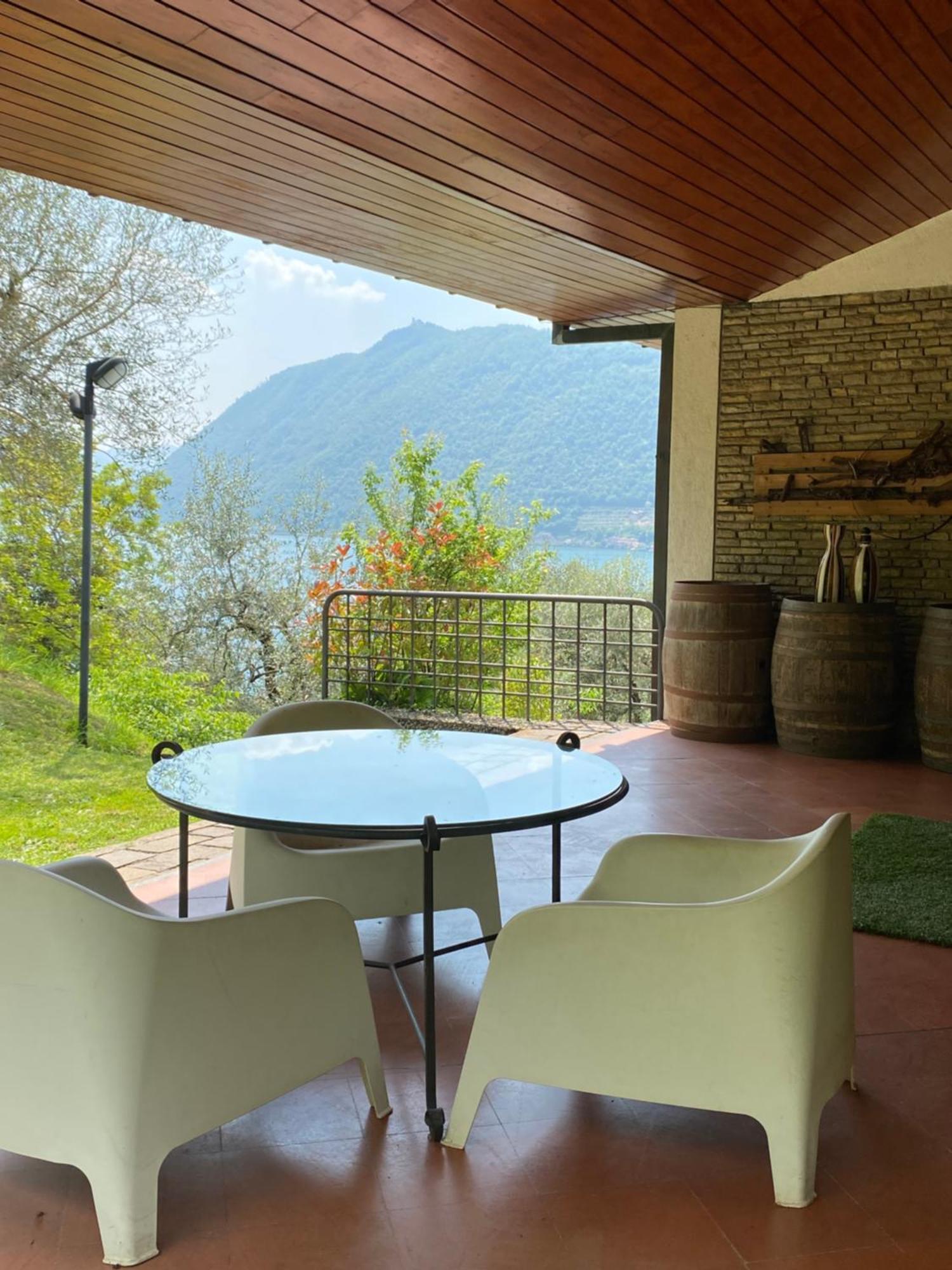 Villa Smeraldo Sale Marasino Exteriör bild