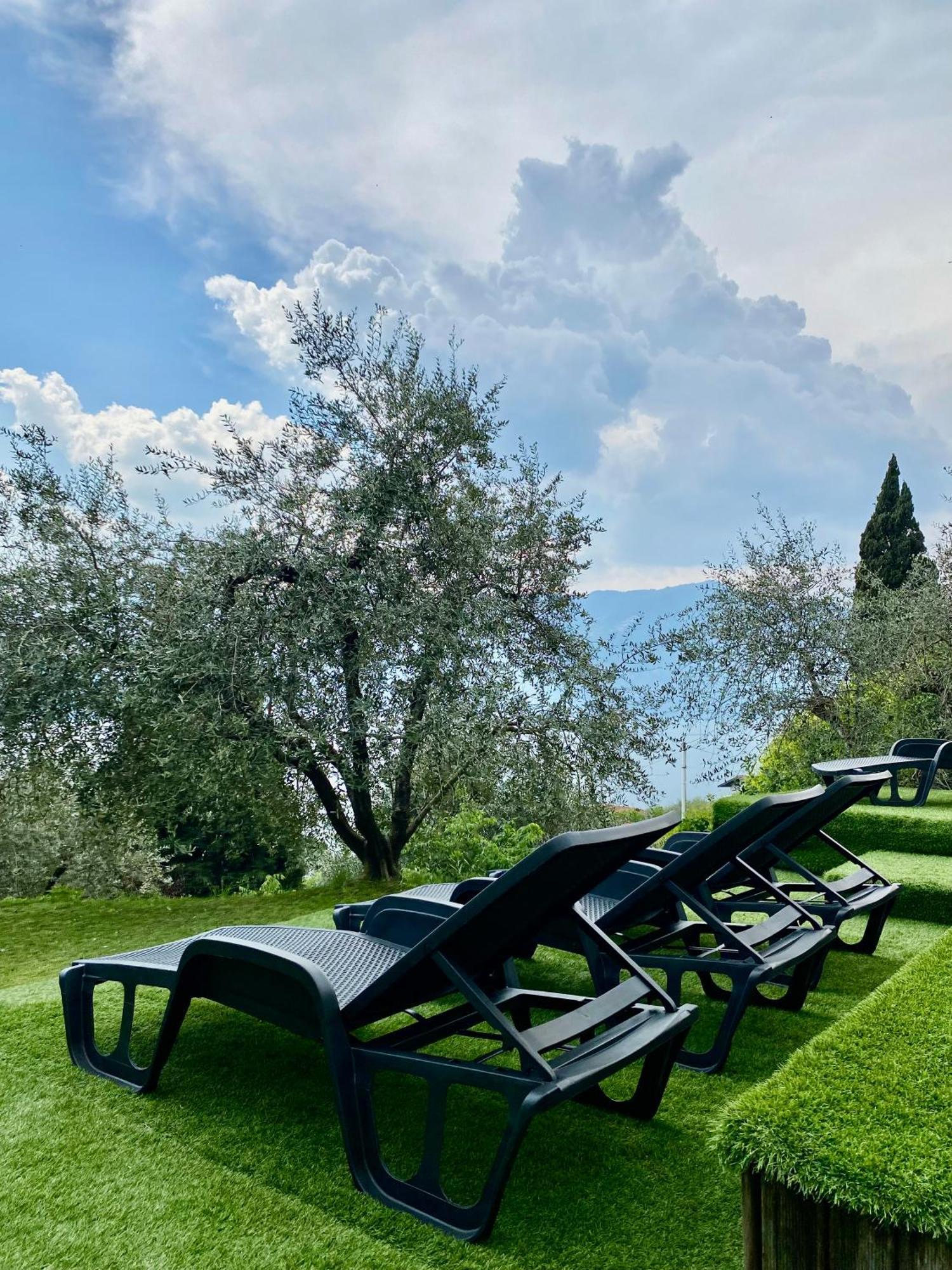 Villa Smeraldo Sale Marasino Exteriör bild
